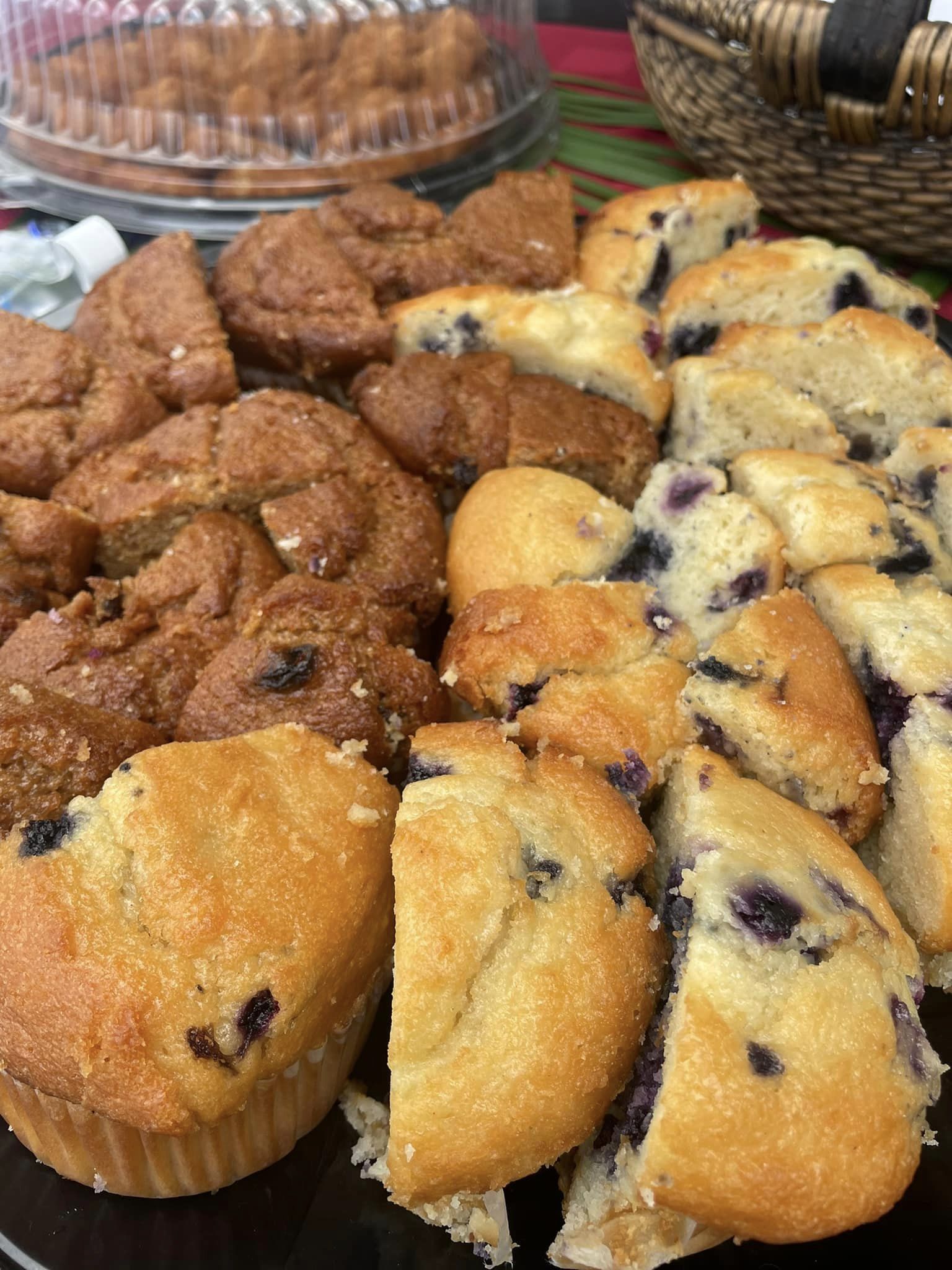 blueberry and chocolate chip muffins