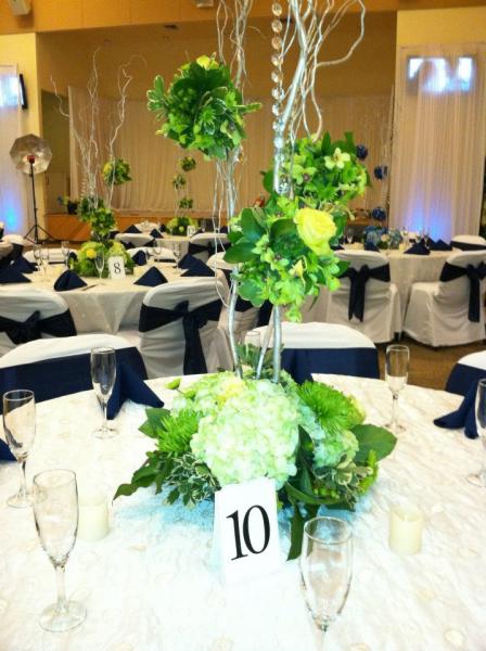 hydrangea wedding reception centerpiece